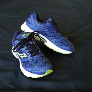 Used Saucony Cohesion 9 LTT Running Shoe